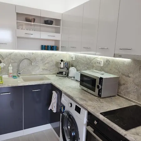 Apartmán Green, Quiet And Beautiful 1 *